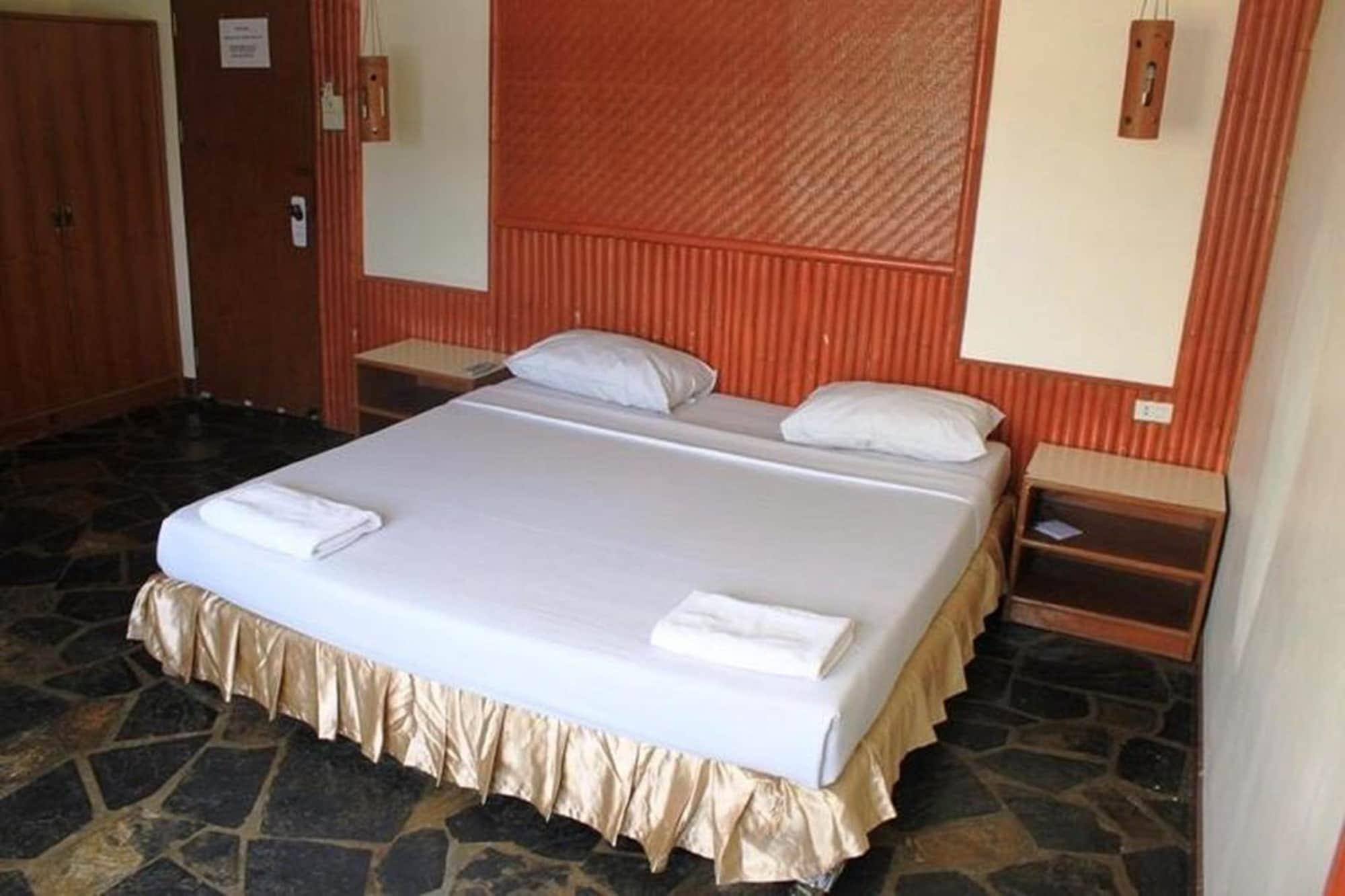 Phi Phi Inn Экстерьер фото