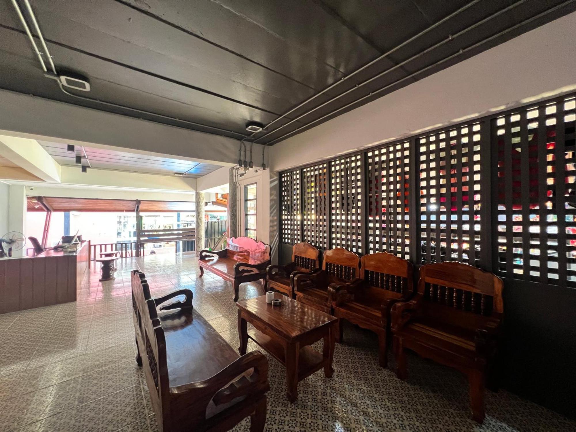 Phi Phi Inn Экстерьер фото