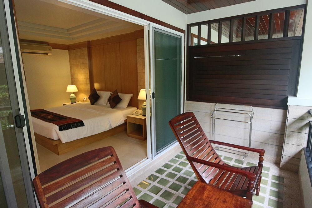 Phi Phi Inn Экстерьер фото