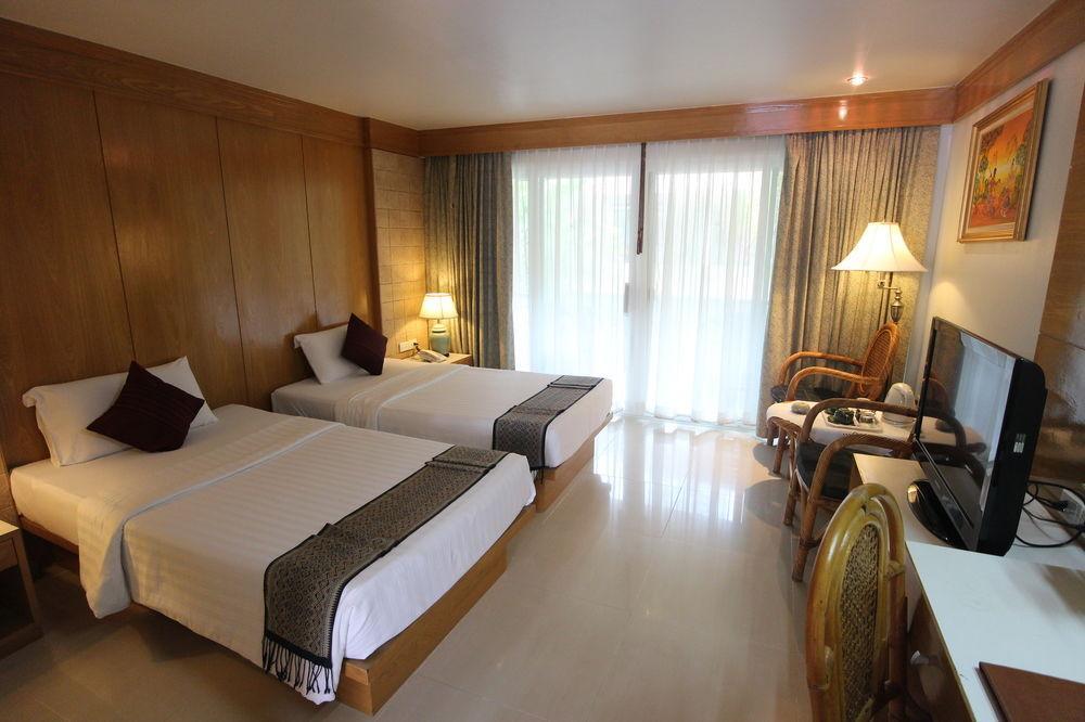 Phi Phi Inn Экстерьер фото