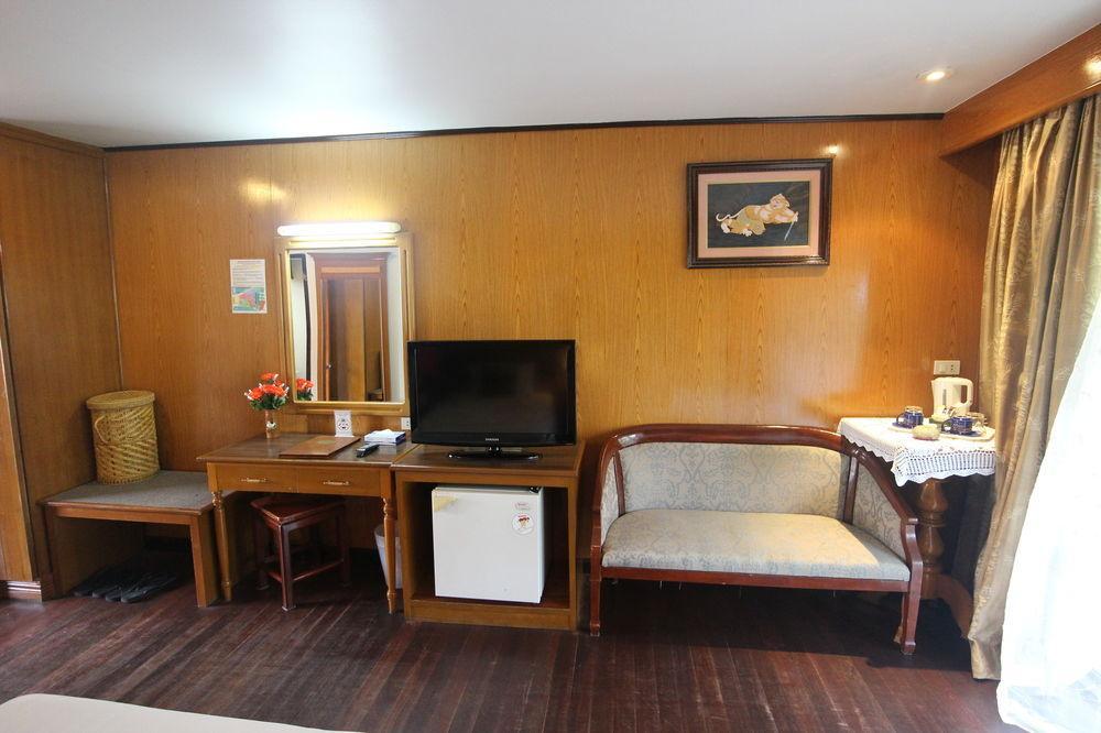 Phi Phi Inn Экстерьер фото